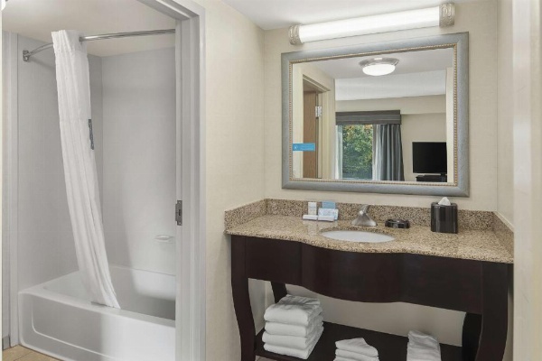 Hampton Inn Fairhope-Mobile Bay, AL image 10